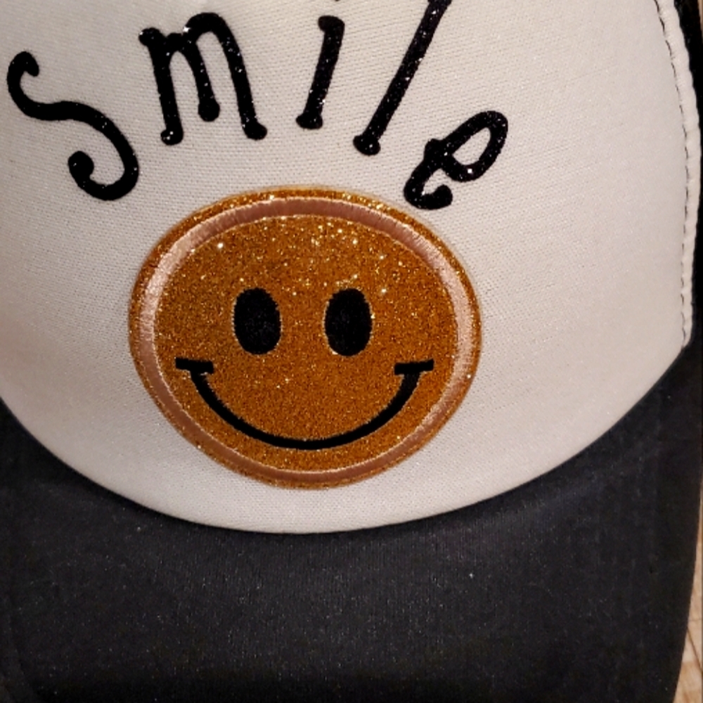 Smile hat